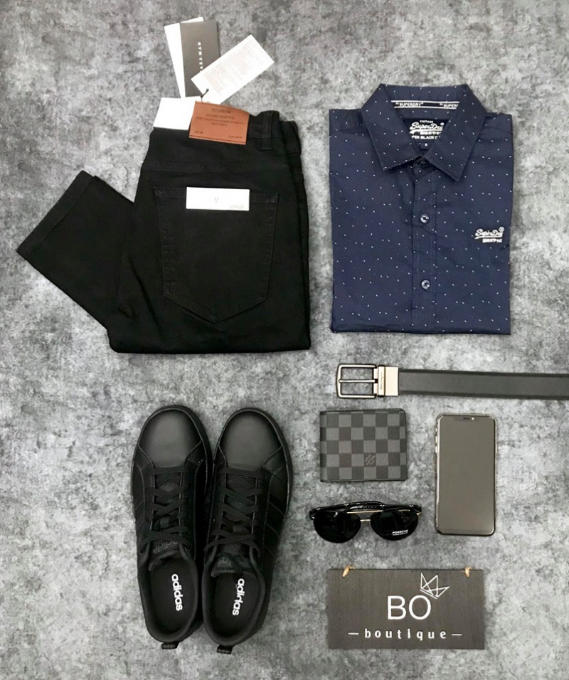Đến với BO Boutique, các bạn có thể chọn cho mình những sản phẩm như: quần jeans, áo thun, áo sơ mi, áo khoác, giày, dép, đồng hồ, mắt kính,…. đa dạng từ kiểu dáng đến mẫu mã