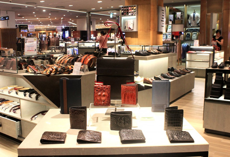LaForce – giày da nam cao cấp tại Hà Nội cung cấp các loại đồ da có nguồn gốc, xuất sứ rõ ràng