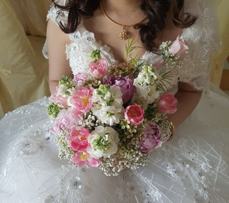Hoa cưới xinh xắn. Ảnh từ facebook của shop