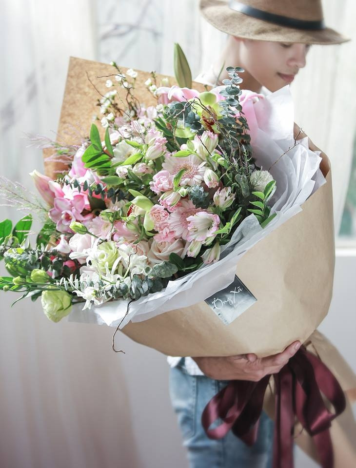 Cô gái nào có thể không mềm lòng khi nhìn thấy bó hoa này? Ảnh từ facebook của shop