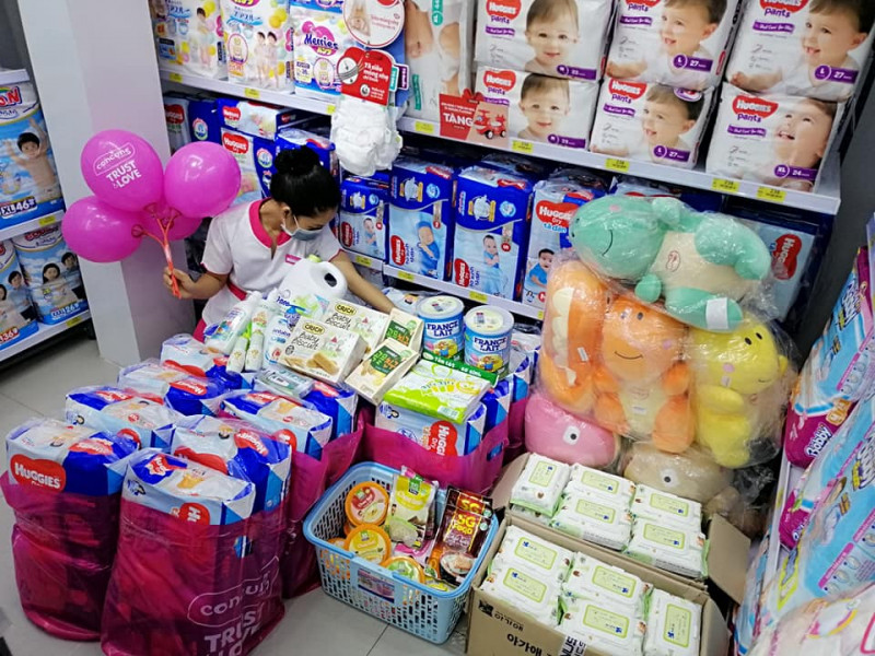 Hệ thống siêu thị mẹ bầu và em bé concung.com