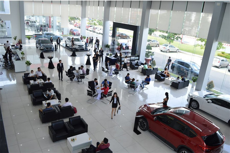 Showroom Mazda Bình Dương