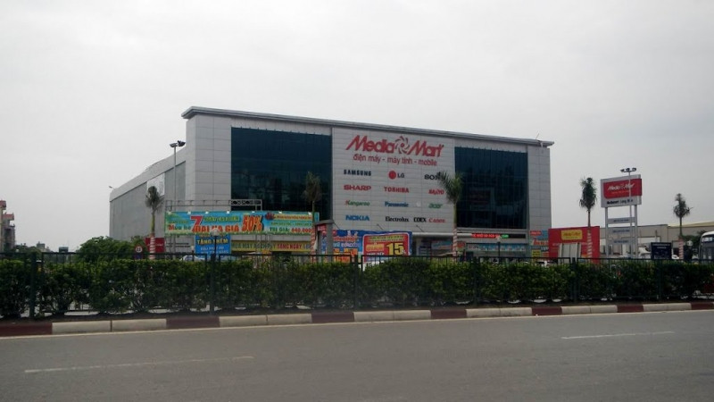 Media Mart Long Biên