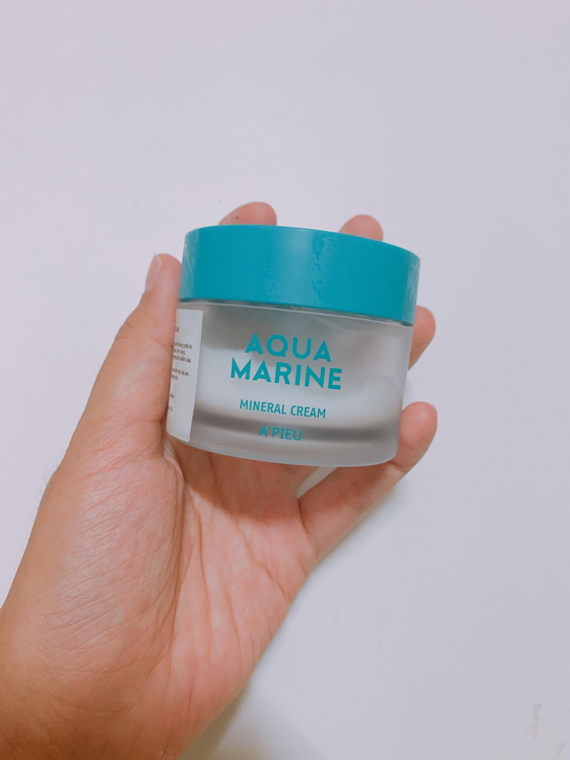 Kem dưỡng ẩm Apieu Aqua Marine Mineral Cream