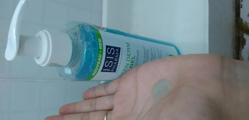 ﻿Sữa rửa mặt ISIS Pharma Teen Derm Gel Sensitive
