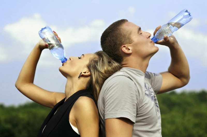 Nước tốt cho người có tiền sử bệnh tim mạch