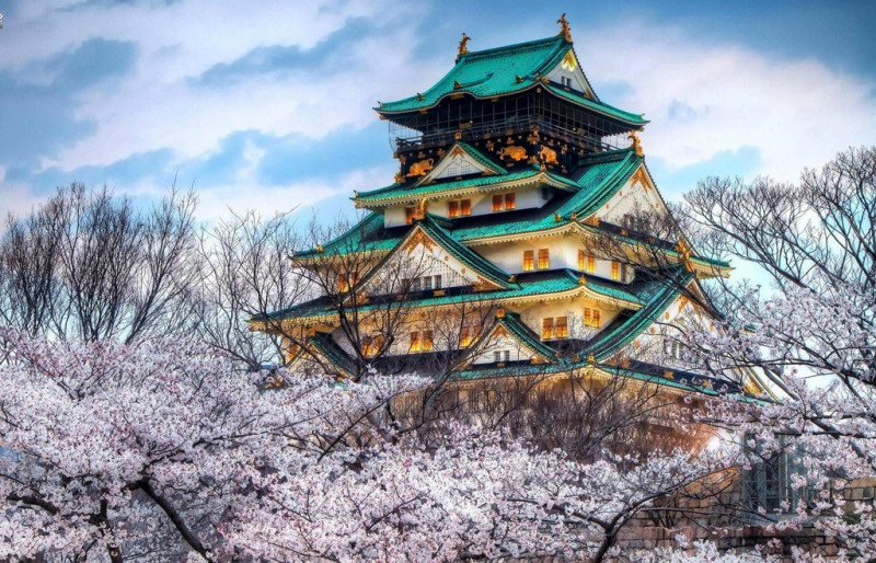 Lâu đài Osaka là tòa thành biểu tượng của thành phố Osaka (Nhật Bản)