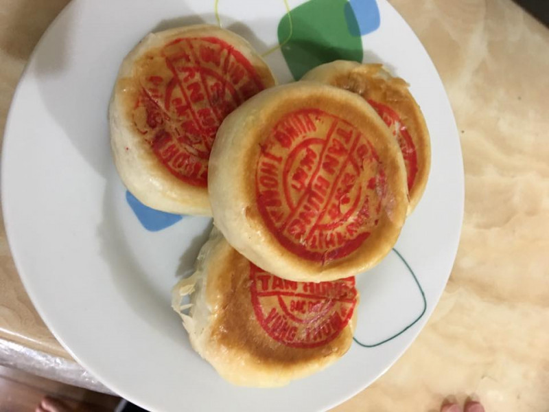 Bánh pía Tân Hưng