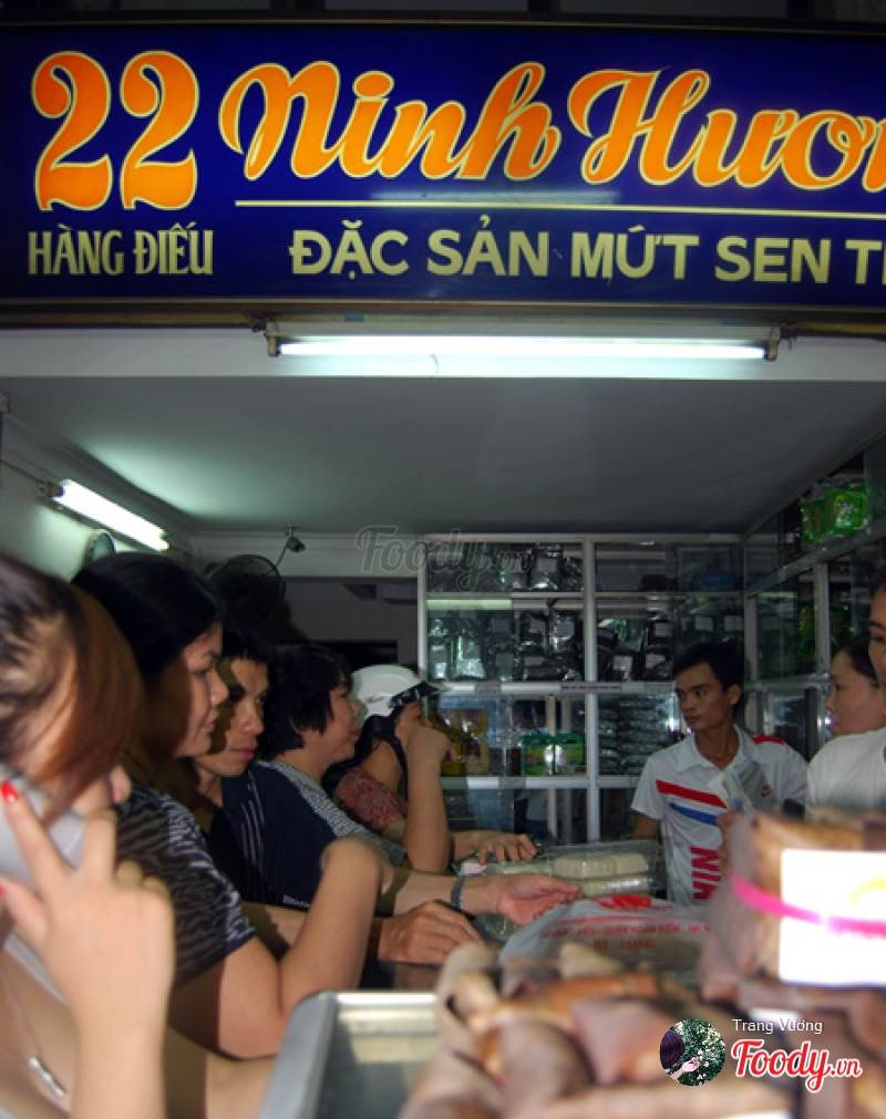 Cửa hàng bánh trung thu Ninh Hương - Hàng Điếu