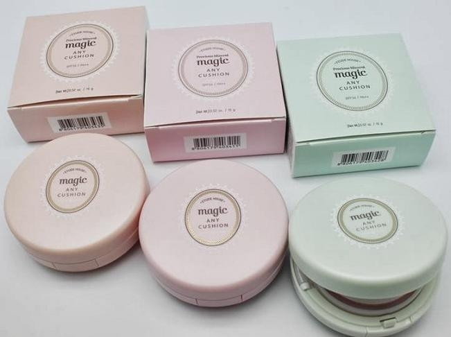 Phấn nước Etude House.