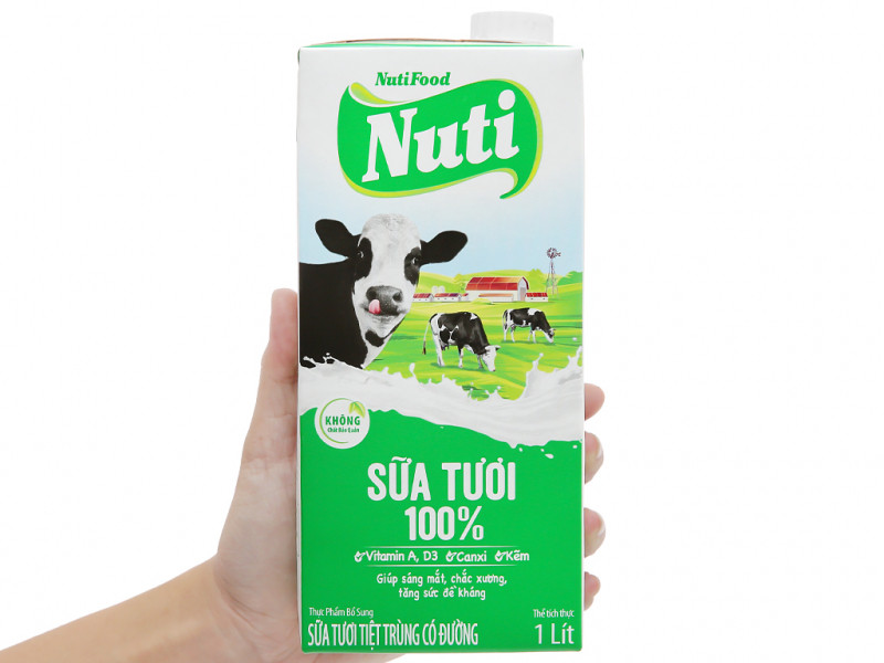 Sữa tươi tiệt trùng có đường Nuti 100% Sữa Tươi hộp 1 lít