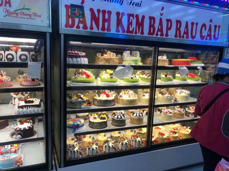 BÁNH KEM NHỮNG CHÀNG TRAI