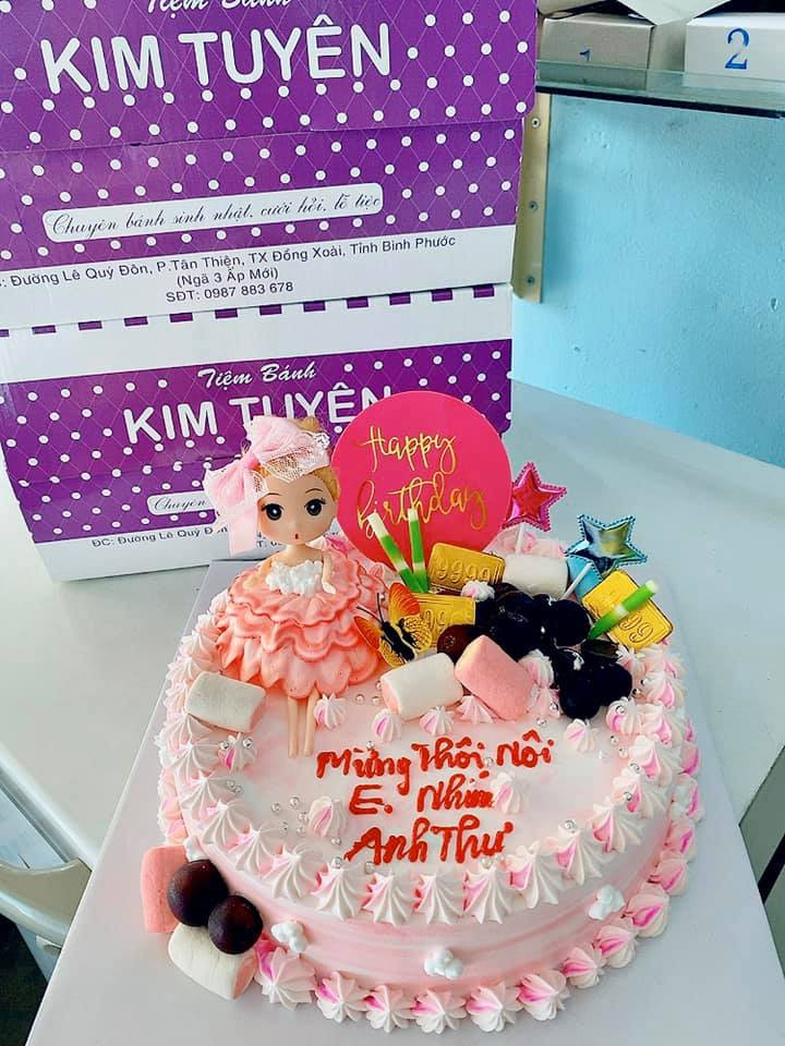 Bánh kem Kim Tuyên