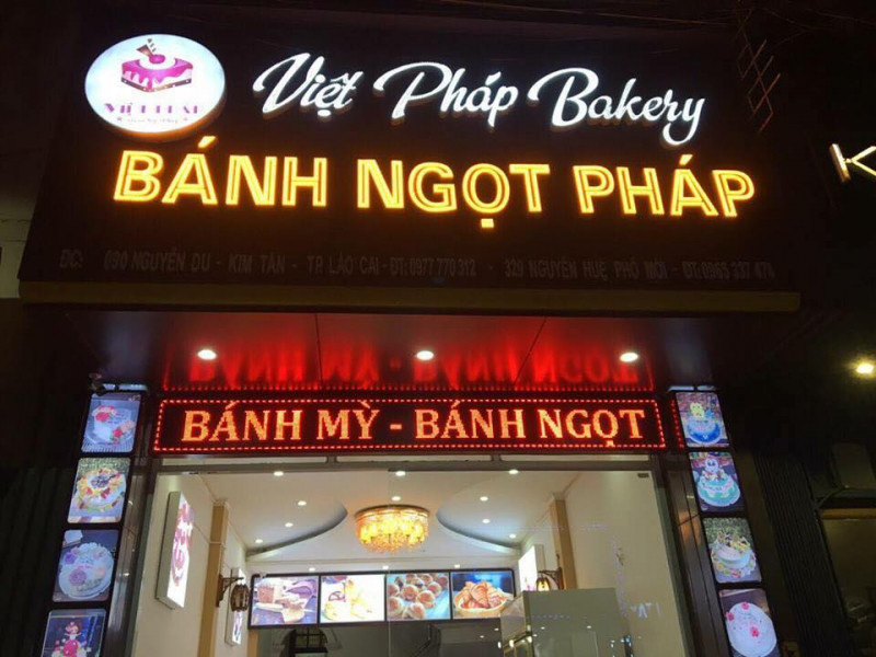 Bánh ngọt Việt Pháp