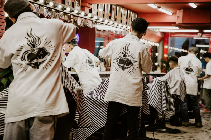 Bất kì yêu cầu nào của bạn cũng đều được Liem Barber Shop đáp ứng