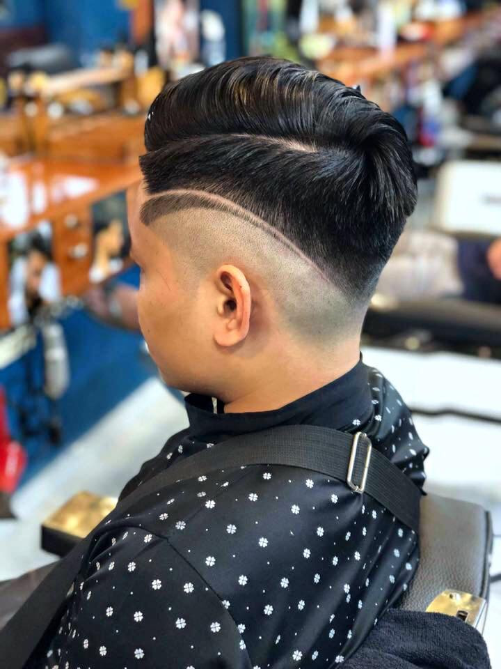 Mr. Hoàng barbershop mang một phong cách rất hiện đại và mạnh mẽ