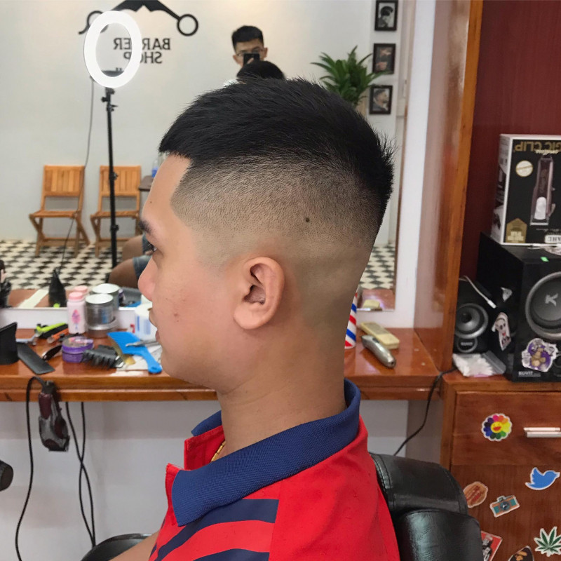 Top 10 Tiệm cắt tóc nam phong cách và style nhất Thanh Hóa