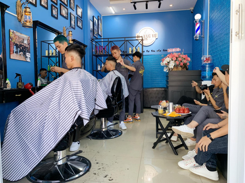 Dạy cắt tóc tại Rạch Giá  Hair Salon Đức Nguyễn