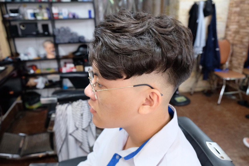 BAT MEN Barbershop  Cắt Tóc Nam  Ha Long