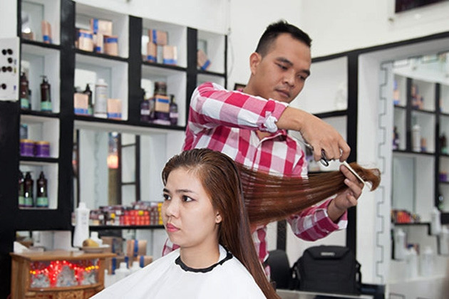 Đến với salon bạn sẽ được tư vấn kiểu tóc đẹp nhất cho mình