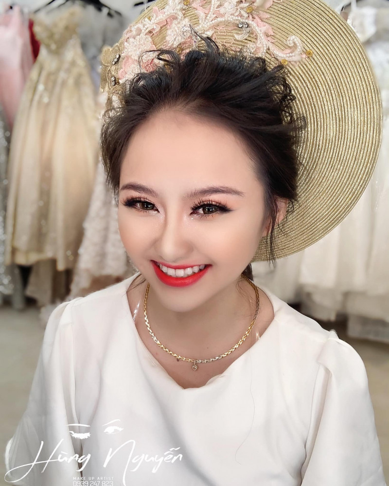 Nguyễn Nhựt Hùng Make Up (Hùng Nguyễn Make Up)