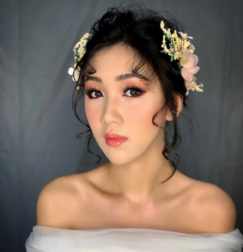 Thu Lien Huynh Make Up (Studio Tuấn Liên)