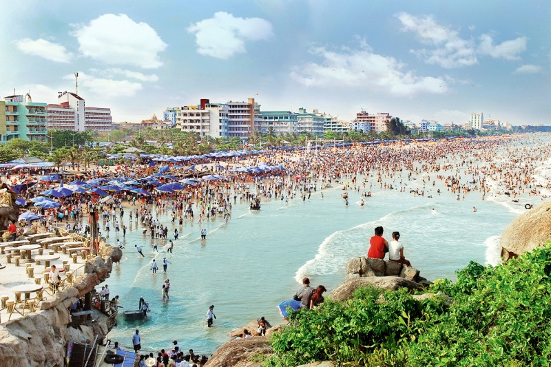 Biển Sầm Sơn - Nơi thu hút khách du lịch đến với Thanh Hóa.