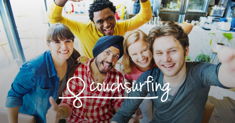 Couchsurfing.com