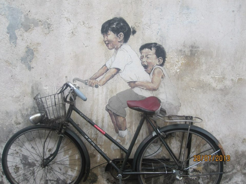 Chiếc xe đạp gắn với bao năm tháng tuổi thơ