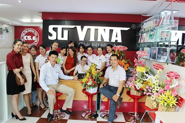 Đội ngũ nhân viên, giảng viên của trung tâm ngoại ngữ SaiGon Vina