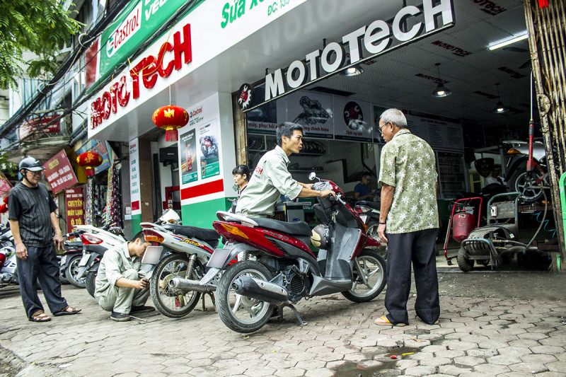 Trung tâm dịch vụ sửa chữa xe máy MotoTech là một trong những địa chỉ uy tín tại Hà Nội được nhiều người lựa chọn