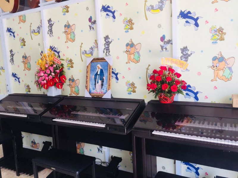 Học Piano