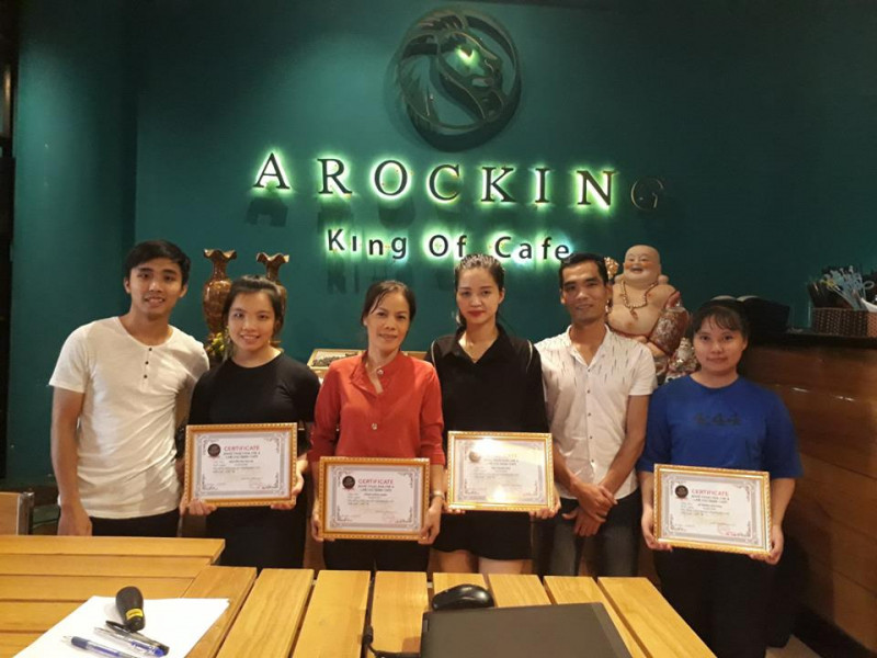 Trung tâm đào tạo pha chế AROCKING CAFE