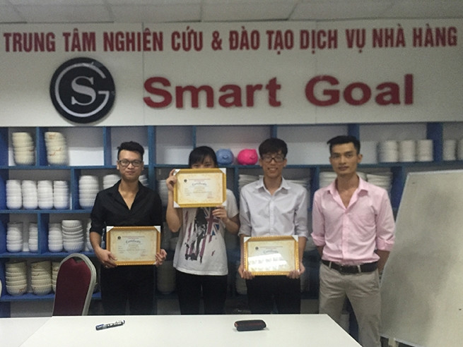 Trung tâm dạy nghề pha chế rượu Smart Goal