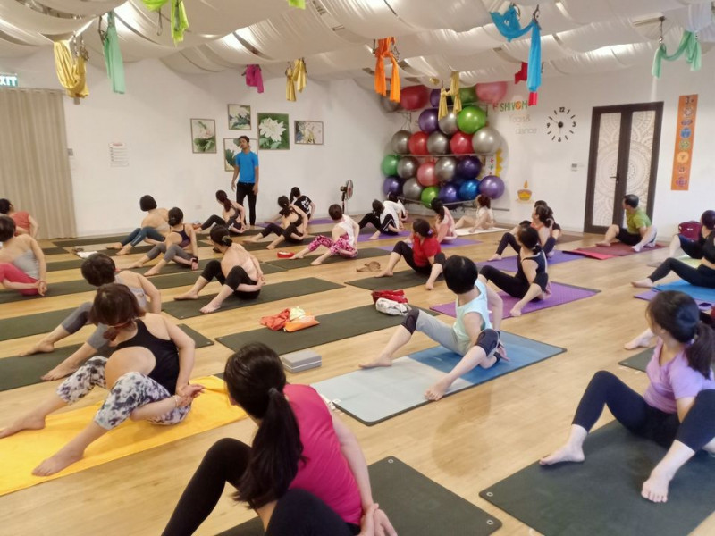 Trung tâm Shivom Yoga & Dance
