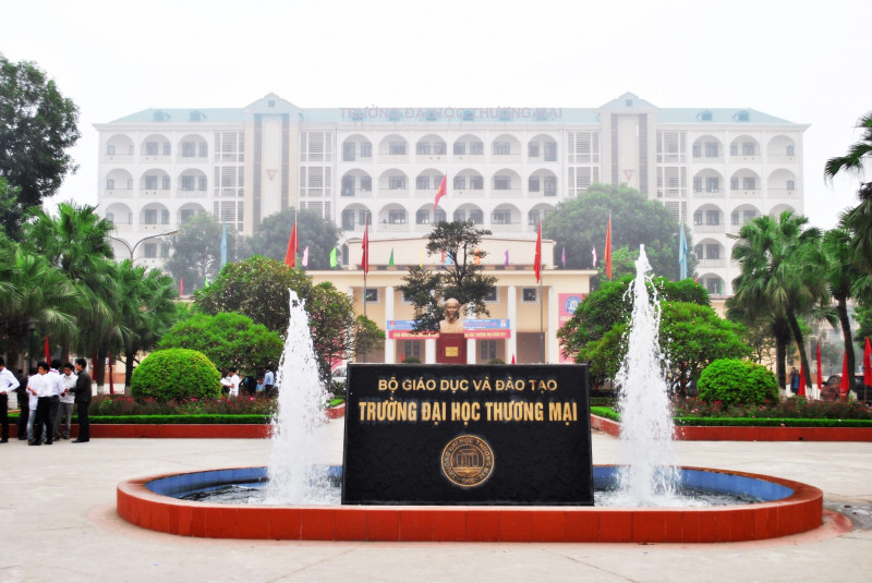 Đại học Thương mại