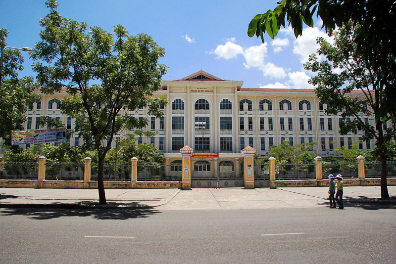 Trường Đại học Huế – HU