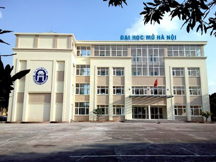 Giảng viên Viện Đại học mở Hà Nội