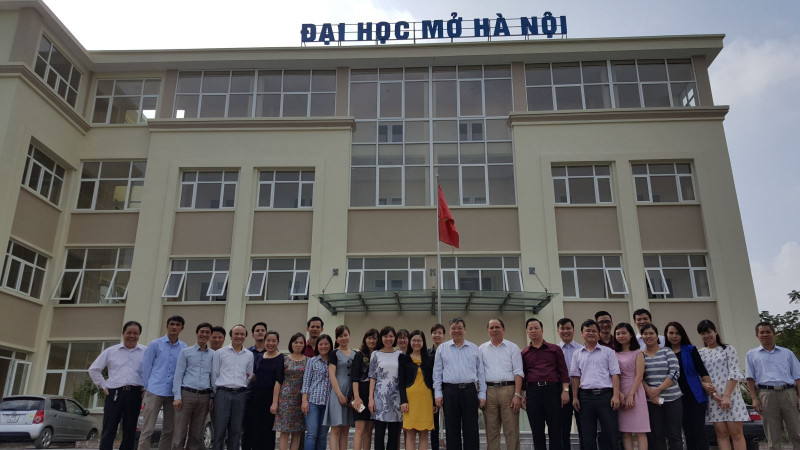 Viện Đại học Mở Hà Nội