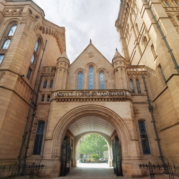 Đại học Manchester là ngôi trường có khuôn viên rộng nhất ở nước Anh