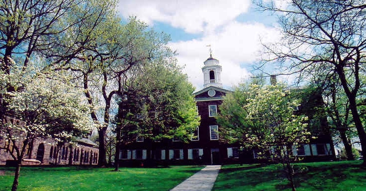 Rutgers University được biết đến như một trường đại học tốt nhất tại tiểu bang New Jersey của Mỹ