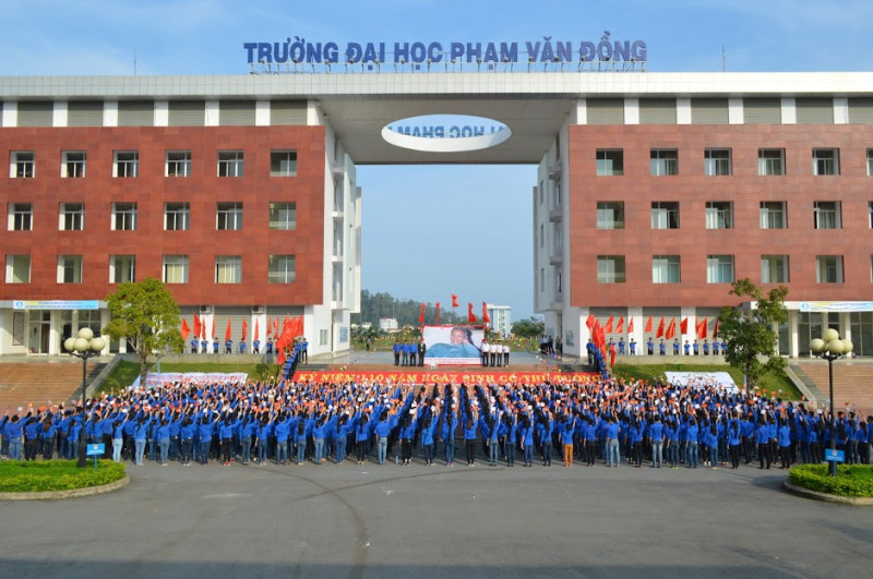 Trường Đại học Phạm Văn Đồng