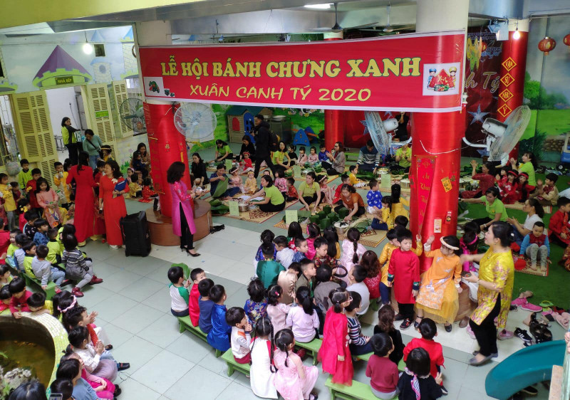 Trường mẫu giáo Quang Trung tổ chức ngoại khóa cho các con