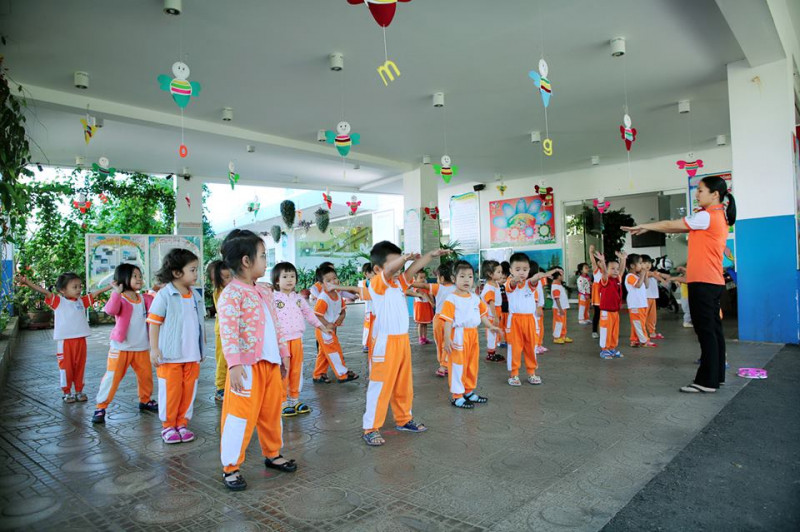 Môi trường học tập tại Trường mẫu giáo tư thục Họa Mi được trang bị nhiều hoạt động khác nhau để tạo hứng thú học cho trẻ