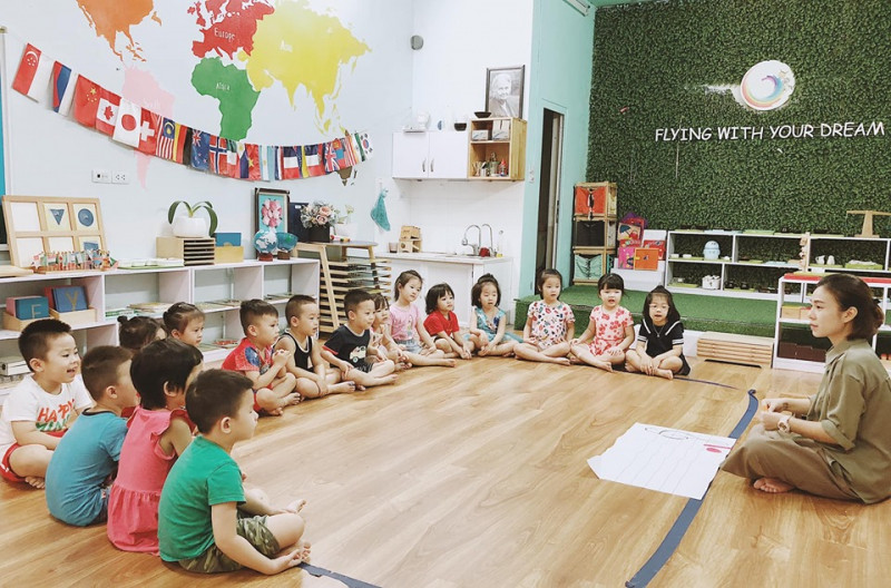 Trường Rainbow Montessori Kindergarten