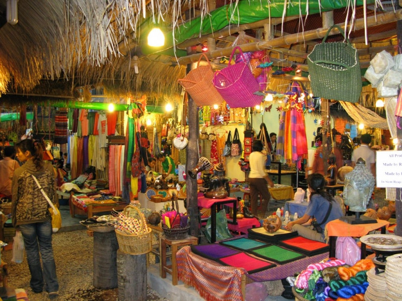 Chợ Phsa Orussey ở Campuchia (Nguồn: Sưu tầm)