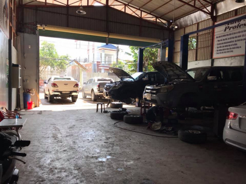 Garage Ô tô PHỐ 24H