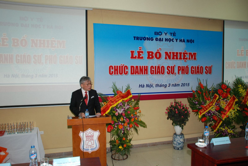 Phó Giáo sư, Tiến sĩ Nguyễn Đức Hinh