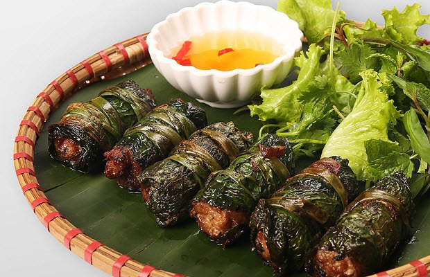 Chả bò lá lốt nướng