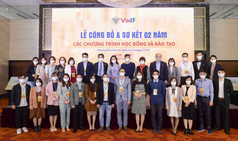 Lễ công bố và sơ kết 2 năm các chương trình học bổng và đào tạo của VinIF diễn ra chiều ngày 24/11/2021 (Ảnh: Soha)